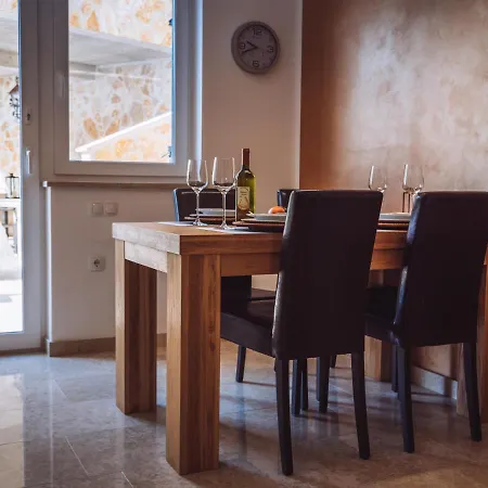 Casa Mariela * Lovran